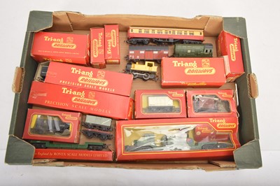 Lot 29 - Tri-ang 00 gauge Locomotives rolling stock track and buildings many in original boxes (qty in 2 boxes)