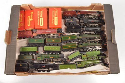 Lot 47 - Tri-ang Hornby Steam Locomotives and tenders 00 gauge  (14)