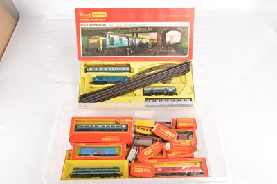 Lot 69 - Hornby 00 gauge Night Mail set with Locomotive coaches and wagons (22)