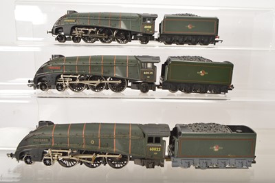 Lot 89 - Hornby  00 gauge Steam Locomotives and tenders in BR green liveries (3)