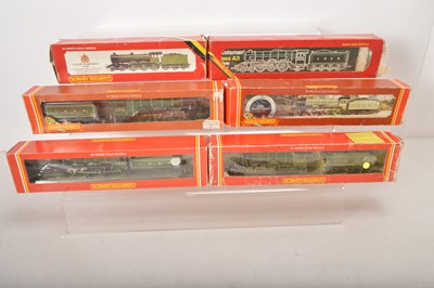 Lot 91 - Hornby  00 gauge Steam Locomotives and tenders in LNER green liveries and in original boxes (6)