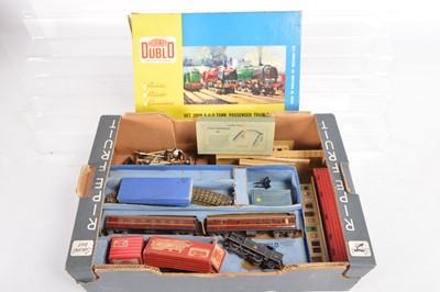 Lot 213 - Hornby Dublo 00 gauge 2 and 3 Rail Locomotives Coaches track and accessories (qty)