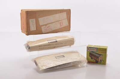 Lot 244 - Airfix Kitmaster Nabisco Food Promotion off loading BR Coach kits after Airfix had taken over Kitmaster and Motorised Box Van (2)