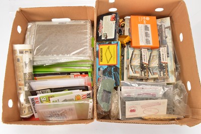 Lot 269 - Plastic Card and metal 00/H0 gauge Buildings and accessory kits (qty in 2 boxes)