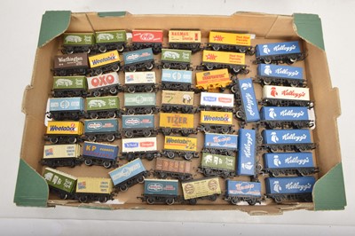 Lot 299 - Hornby Mainline Lima and other  00 gauge Private Owner wagons  (47)