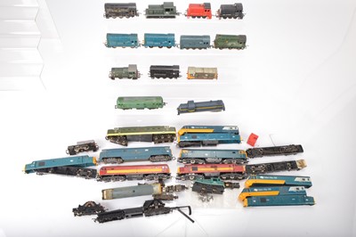 Lot 304 - Hornby Lima  00 gauge Diesel Shunters and Express locomotives many incomplete  (qty in 1 box)