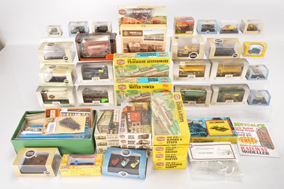 Lot 330 - Unbuilt Airfix plastic Kits Merit accessories with Diecast vehicles all in original boxes 00 gauge (qty in 1 box)