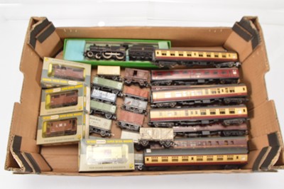 Lot 332 - Mainline Wrenn Lima Hornby Locomotive coaches and wagons  00 gauge (28)