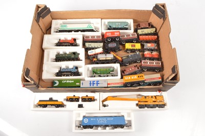 Lot 371 - Hornby Lima Wrenn Locomotives coaches and wagons (30)