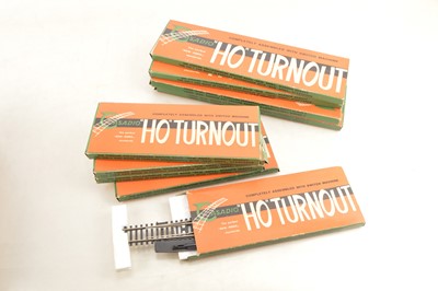 Lot 401 - Casadio Bologna 1960s HO Gauge 2-Rail unused boxed Points (9)