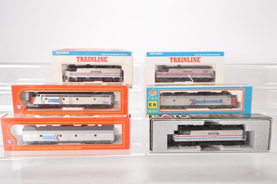 Lot 446 - Walthers IHC and other H0 gauge US Locomotives in Amtrak silver livery (6)