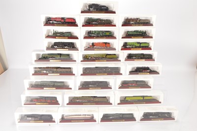 Lot 463 - Atlas Editions exhibition Model Locomotives on plinths in original packaging 1/100 scale (35)