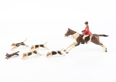 Lot 327 - Forest Toys of Brockenhurst huntsman and hounds