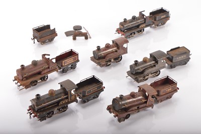 Lot 554 - Hornby 0 Gauge mixed group of early clockwork Locomotives (7)
