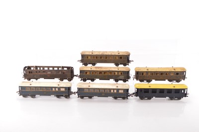 Lot 577 - Hornby 0 Gauge Wagon-lits Grand European Express coaches (7)