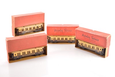 Lot 583 - Hornby 0 Gauge No.2 Pullman coaches (4)