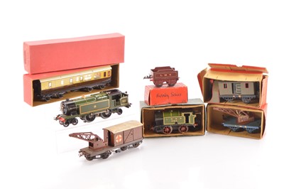 Lot 585 - Hornby 0 Gauge Mixed group of Locomotives and Rolling stock (7)