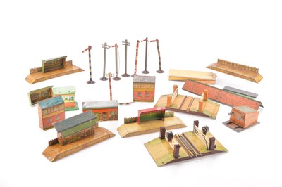 Lot 621 - Hornby/Bing 0 Gauge Railways accessories (Qty)
