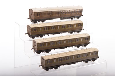 Lot 654 - Scratch built 0 Gauge group of LB&SCR Passenger coaches (4)