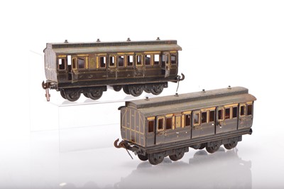 Lot 748 - Carette 0 Gauge pair of GWR short wheel base clerestory roof passenger coaches (2)