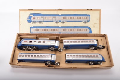 Lot 750 - Paya (Spain) 0 gauge 4-car Streamlined train set