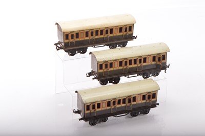 Lot 768 - Bing 0 Gauge LNWR 1st /3rd Shortie coaches (3)