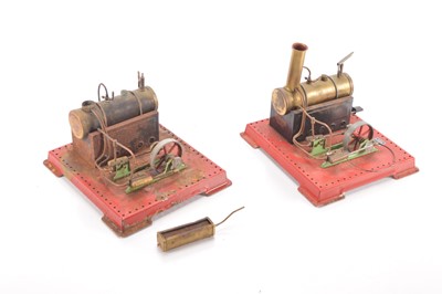 Lot 832 - A pair of Mamod SE3 twin-cylinder Stationary Engines (4)