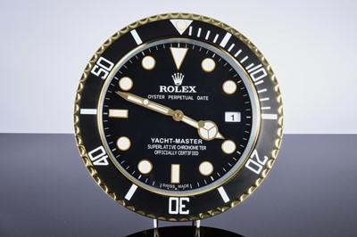Lot 10 - A modern wall clock