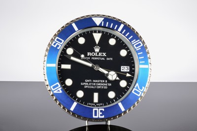 Lot 11 - A modern wall clock