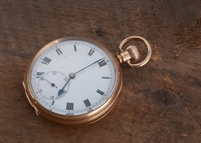 Lot 67 - A George V period 9ct gold open faced paocket watch