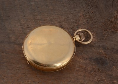 Lot 87 - A circa 1930s 18ct gold half hunter pocket watch