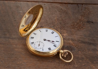 Lot 87 - A circa 1930s 18ct gold half hunter pocket watch