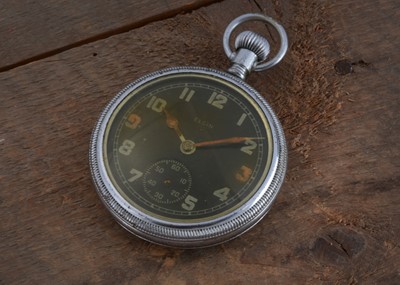Lot 94 - A WWII period Elgin open face pocket watch