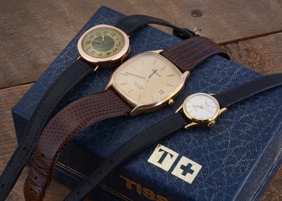 Lot 100 - A 1980s Tissot quartz 9ct gold cased presentation wristwatch