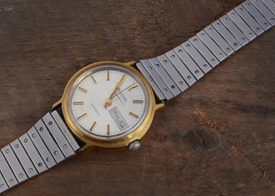 Lot 134 - A circa 1960s Bulova Ambassador automatic wrist watch
