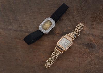 Lot 152 - an Art Deco platinum and diamond ladies cocktail dress wrist watch