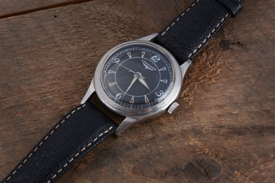 Lot 194 - A 1950s Longines manual wind stainless steel wrist watch