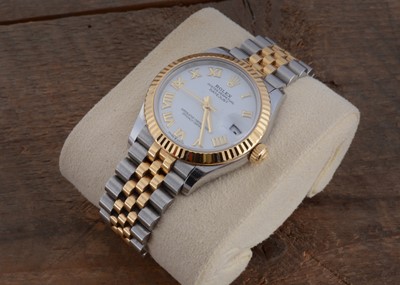 Lot 220 - A fine Rolex Oyster Perpetual Datejust bi-metal lady's wristwatch