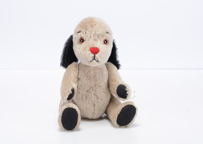 Lot 7 - A Steiff limited edition Sweep