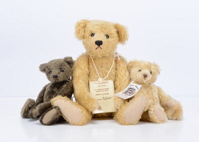 Lot 12 - A Crafty Bears Elton artist teddy bear by Shirley Latimer