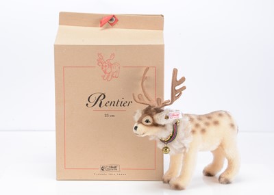 Lot 33 - A Steiff limited edition Reindeer