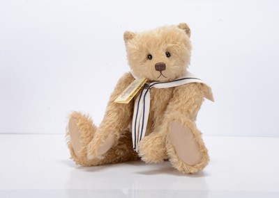 Lot 57 - A limited edition Audie F Sison, 'Teddy' by Audie, artist teddy bear