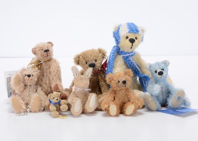Lot 59 - Eight small/miniature artist teddy bears