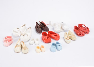 Lot 154 - Three 1930s pairs of dolls shoes