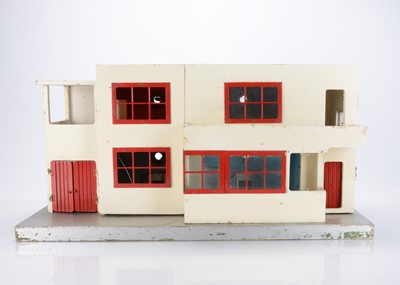 Lot 178 - A Tri-ang wooden Ultra Modern dolls’ house no. 51