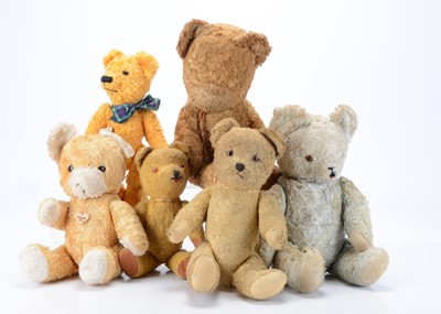 Lot 214 - Six Eastern European art silk teddy bears