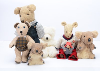 Lot 231 - Various teddy bears