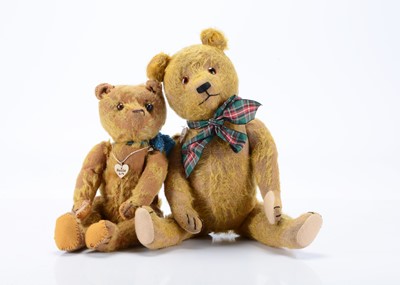 Lot 245 - Two 1930s German teddy bears