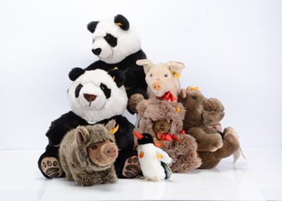 Lot 314 - Seven Steiff yellow tag teddy bears and soft toys