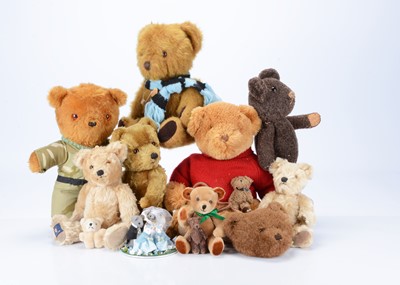 Lot 356 - Various teddy bears and soft toys